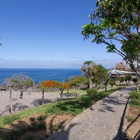 Beach, Pool And Free Private Parking